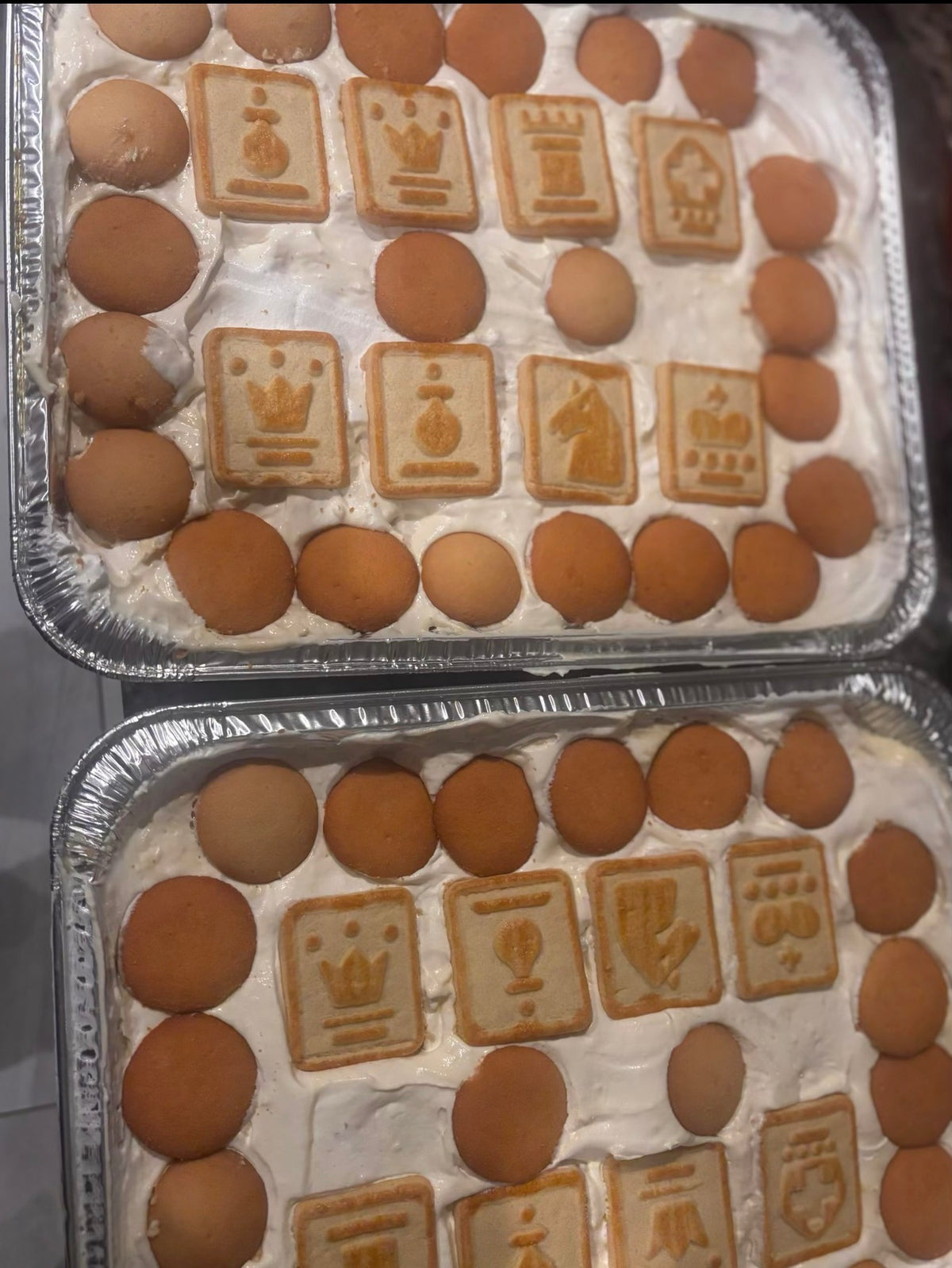 Family Size Banana Pudding with Nilla Wafers & Chessmen